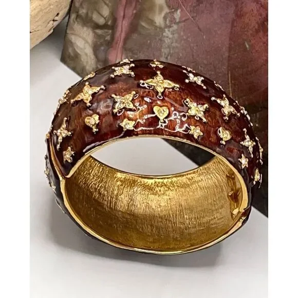 Bronze Enamel Gold & Crystal Kenneth Jay Lane Hearts & Star Bangle Bracelet - Picture 6 of 16